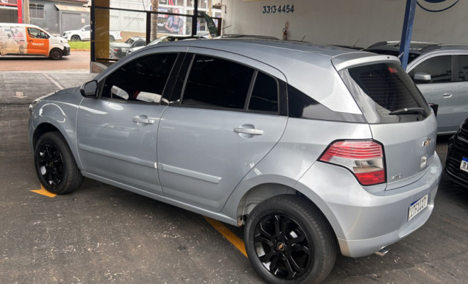 GM - Chevrolet AGILE LTZ 1.4 MPFI 8V FlexPower 5p 2012 Flex-1