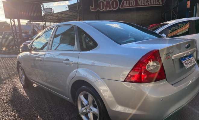 Ford Focus 2.0 16V/SE/SE Plus Flex 5p Aut. 2009 Flex-2