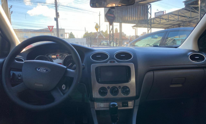 Ford Focus 2.0 16V/SE/SE Plus Flex 5p Aut. 2009 Flex-3