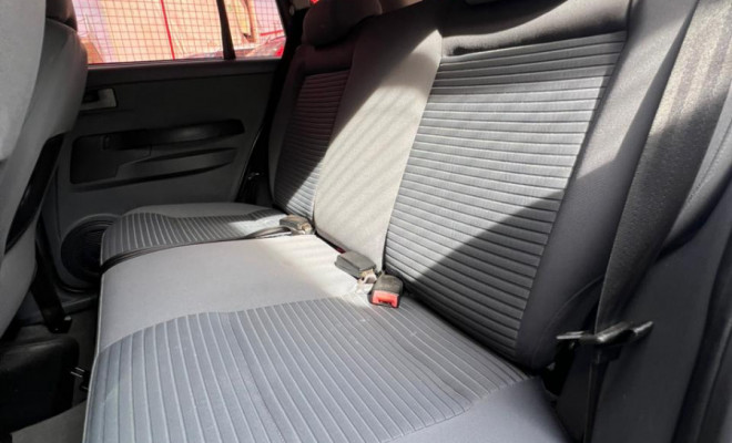 VW - VolksWagen SPACEFOX 1.6/ 1.6 Trend Total Flex 8V 5p 2010 Flex-9