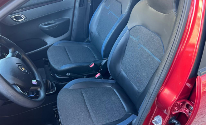 Renault KWID Intense 1.0 Flex 12V 5p Mec. 2023 Flex-6