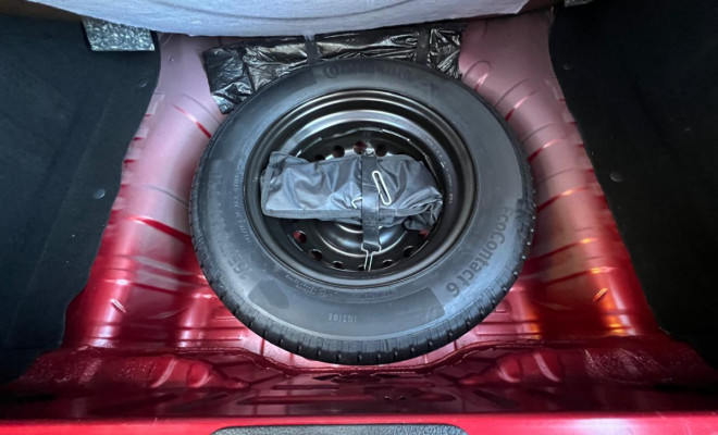 Renault KWID Intense 1.0 Flex 12V 5p Mec. 2023 Flex-11