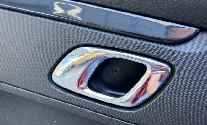 Renault KWID Intense 1.0 Flex 12V 5p Mec. 2023 Flex-8