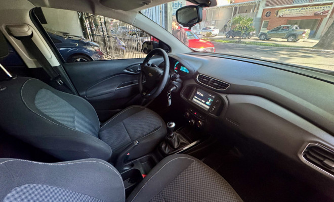 GM - Chevrolet PRISMA Sed. LT 1.4 8V FlexPower 4p 2017 Flex-8