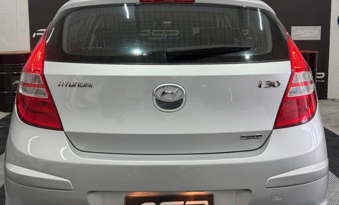 Hyundai i30 2.0 16V 145cv 5p Aut. 2010 Gasolina-7