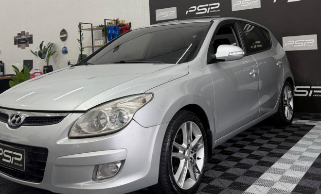 Hyundai i30 2.0 16V 145cv 5p Aut. 2010 Gasolina-2
