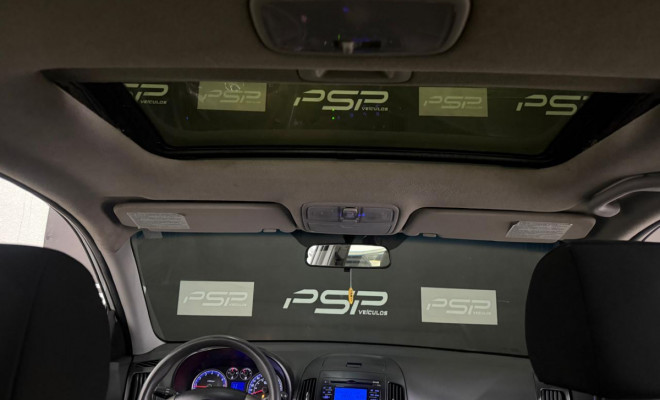 Hyundai i30 2.0 16V 145cv 5p Aut. 2010 Gasolina-10