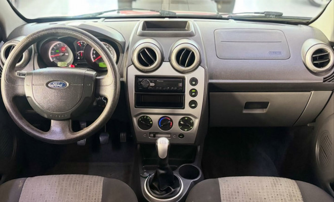 Ford Fiesta Sedan SE 1.6 Flex 2014-3