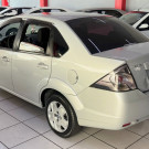Ford Fiesta Sedan SE 1.6 Flex 2014-2