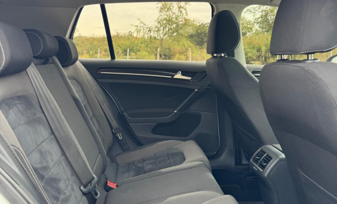 VW - VolksWagen Golf Highline 1.4 TSI 140cv Aut. 2015 Gasolina-8