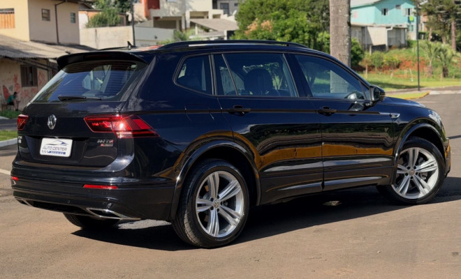 VW - VolksWagen TIGUAN Allspac R-Line 350 TSI 2.0 4x4 2021 Gasolina-9