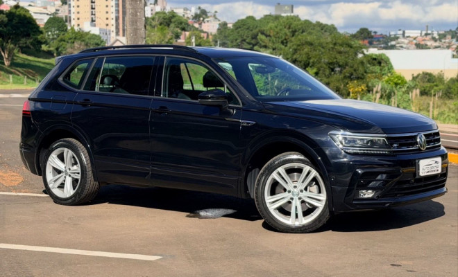 VW - VolksWagen TIGUAN Allspac R-Line 350 TSI 2.0 4x4 2021 Gasolina-14