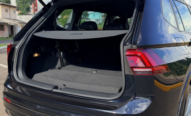 VW - VolksWagen TIGUAN Allspac R-Line 350 TSI 2.0 4x4 2021 Gasolina-10