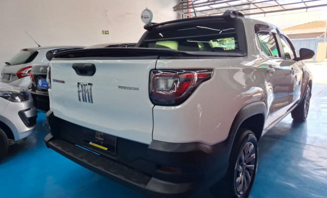 Fiat Strada Freedom 1.3 Flex 8V CD 2023 Flex-4