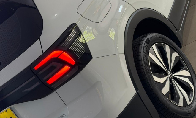 VW - VolksWagen T-Cross Comfor. 200 TSI 1.0 Flex 5p Aut. 2023 Flex-6