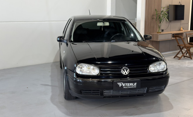 VW - VolksWagen Golf 1.6Mi/ 1.6Mi Gener./Black & Silver 2003 Gasolina-1