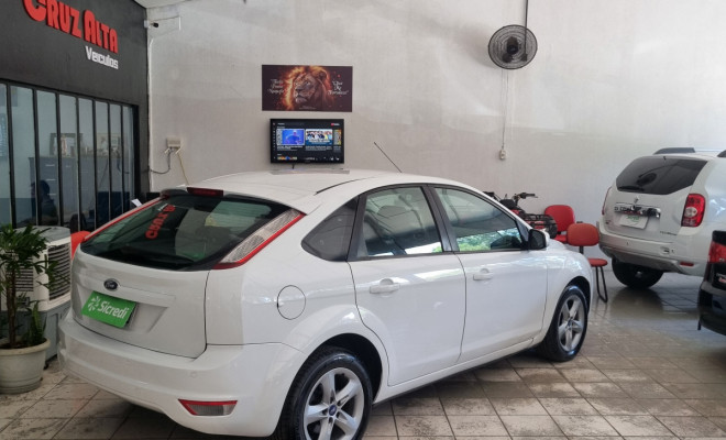 Ford Focus 1.6 S/SE/SE Plus Flex 8V/16V  5p 2012 Flex-3
