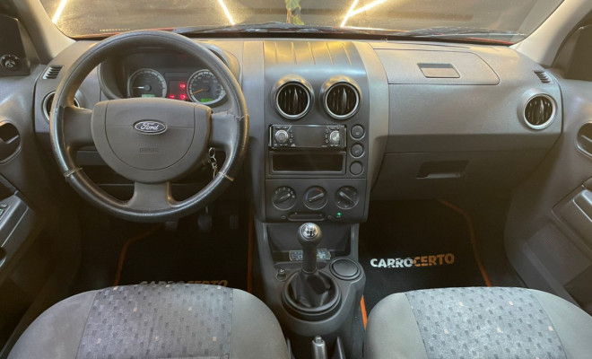 Ford EcoSport XLS 1.6 2005   100% FINANCIADO-4
