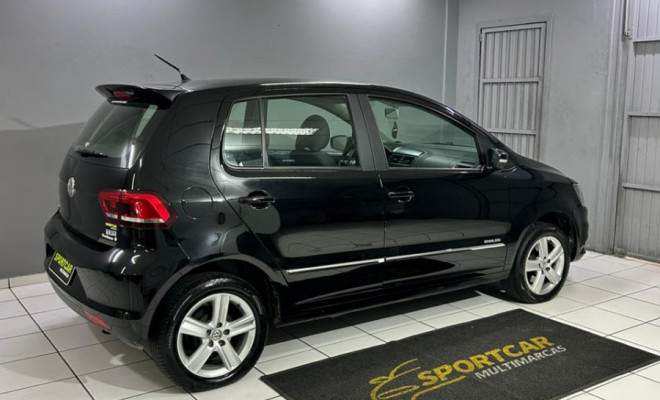 VW - VolksWagen Fox Highline1.6 Flex 16V 5p 2016 Flex-6