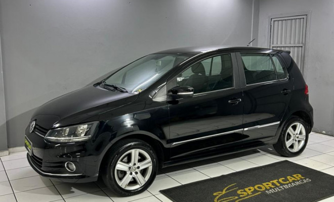VW - VolksWagen Fox Highline1.6 Flex 16V 5p 2016 Flex