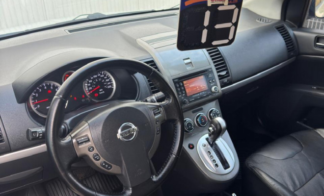 Sentra S 2.0 Aut. 2013 -- conforto, elegância e acabamento de respeito-8