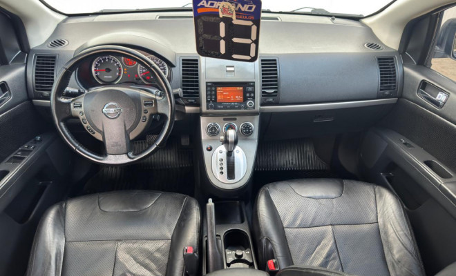 Sentra S 2.0 Aut. 2013 -- conforto, elegância e acabamento de respeito-10
