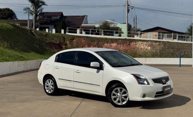 Sentra S 2.0 Aut. 2013 -- conforto, elegância e acabamento de respeito-19