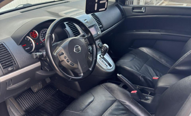 Sentra S 2.0 Aut. 2013 -- conforto, elegância e acabamento de respeito-6