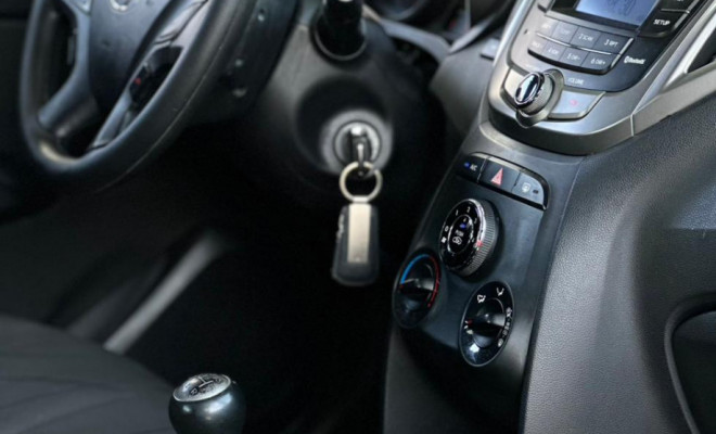 Hyundai HB20 Comf./C.Plus/C.Style 1.0 Flex 12V 2015 Flex-7