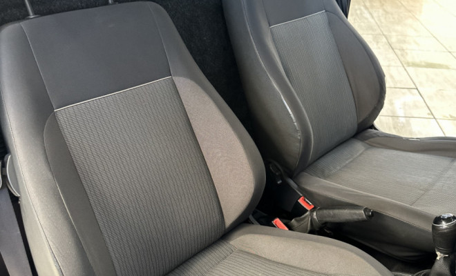 VW - Saveiro 1.6 Mi Total Flex 8V 2014-6