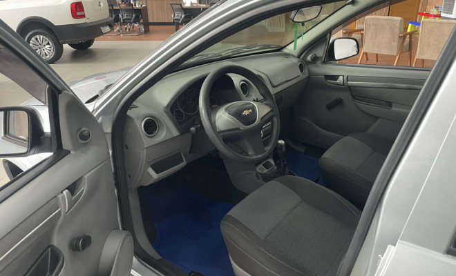 GM - Chevrolet PRISMA  Sed. Maxx/ LT 1.4 8V ECONOF. 4p 2012 Gasolina-2