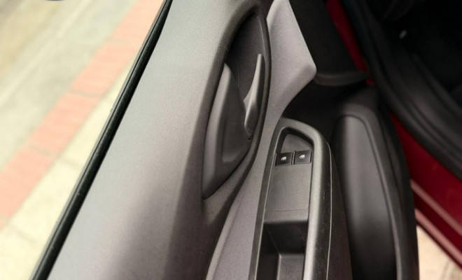 GM - Chevrolet ONIX HATCH LT 1.4 8V FlexPower 5p Mec. 2017 Flex-6