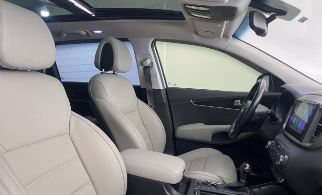 Kia Motors Sorento 3.3 C/ Teto 7Lug Aut 2016-9