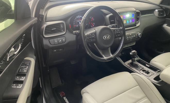Kia Motors Sorento 3.3 C/ Teto 7Lug Aut 2016-5