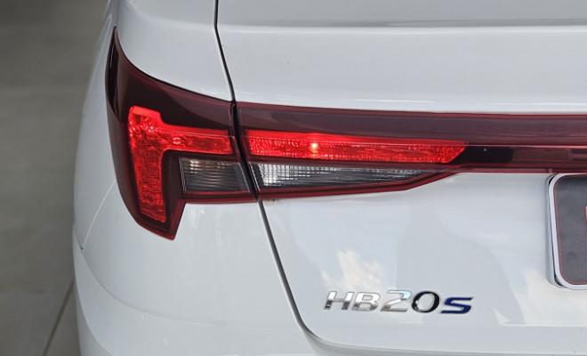 Hyundai HB20S Comfort Plus 1.0 TB Flex 12V Aut 2025 Flex-16