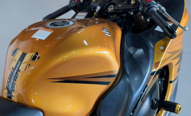 SUZUKI GSX 1300-R HAYABUSA 2011 Gasolina-13