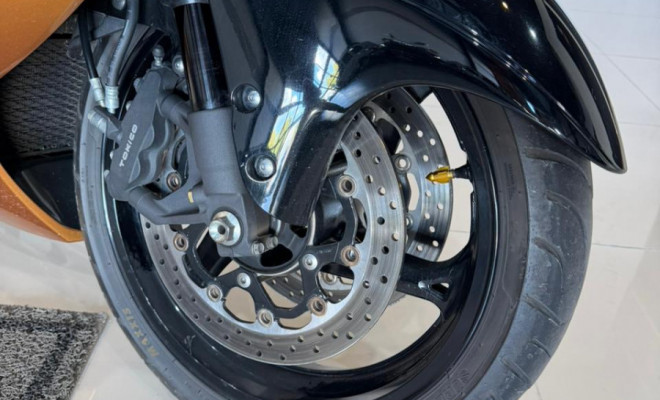 SUZUKI GSX 1300-R HAYABUSA 2011 Gasolina-0