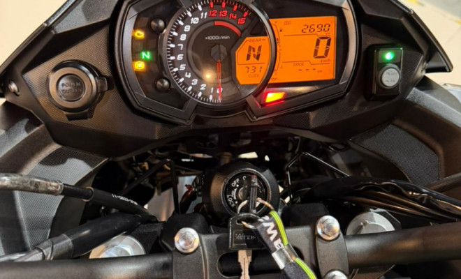 KAWASAKI Versys-X 300 TOURER 2023 Gasolina-8