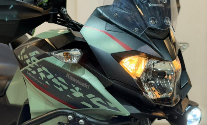 KAWASAKI Versys-X 300 TOURER 2023 Gasolina-14