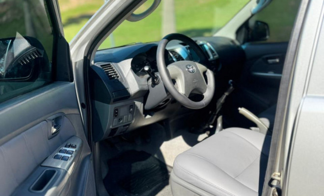 Toyota Hilux CD D4-D 4x4 3.0 TDI Dies. Mec. 2013 Flex-3