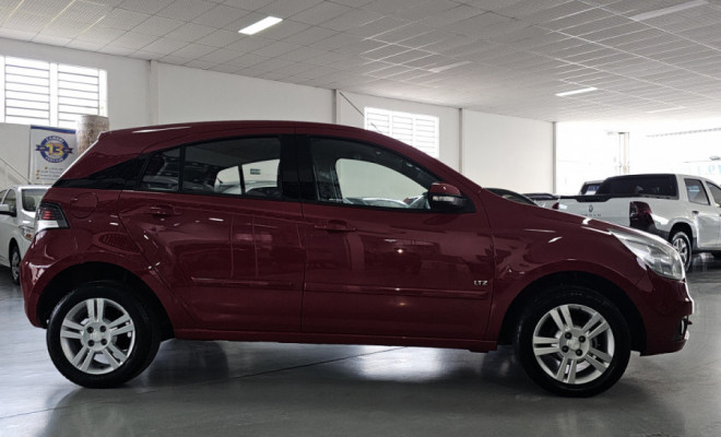 GM - Chevrolet AGILE LTZ 1.4 MPFI 8V FlexPower 5p 2011 Flex-5