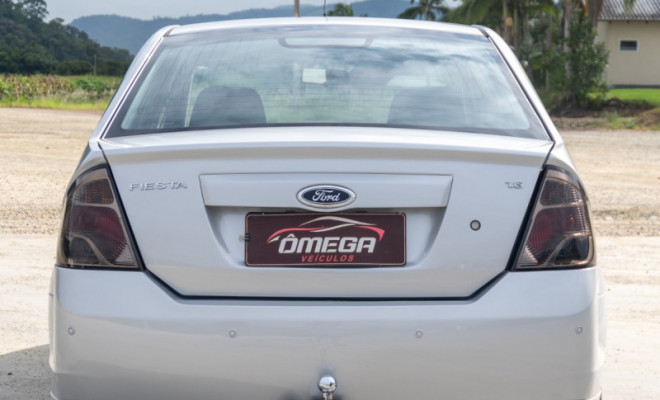 Ford Fiesta Sedan 1.6 Flex Mec. 2014 Flex-4
