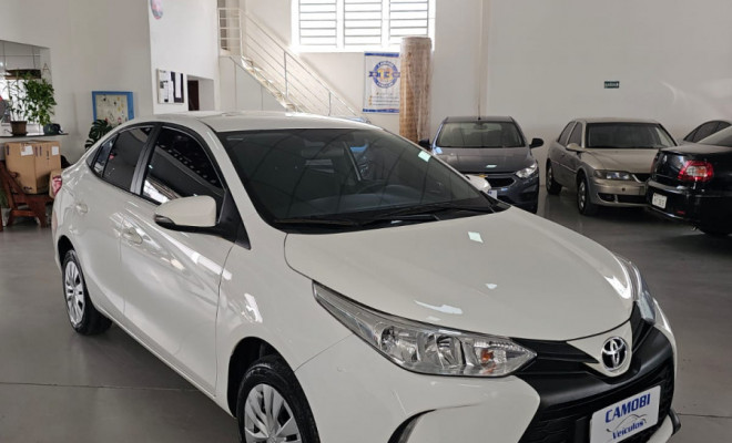 Toyota YARIS XL Sedan 1.5 Flex 16V 4p Aut. 2025 Flex-1