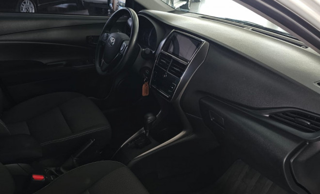 Toyota YARIS XL Sedan 1.5 Flex 16V 4p Aut. 2025 Flex-5