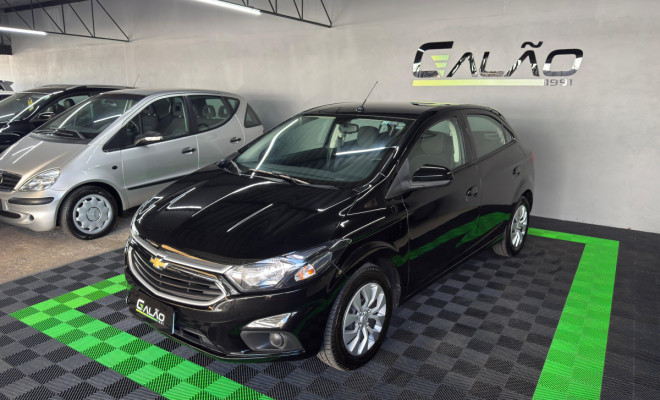 GM - Chevrolet ONIX HATCH LT 1.4 8V FlexPower 5p Mec. 2017 Flex-0