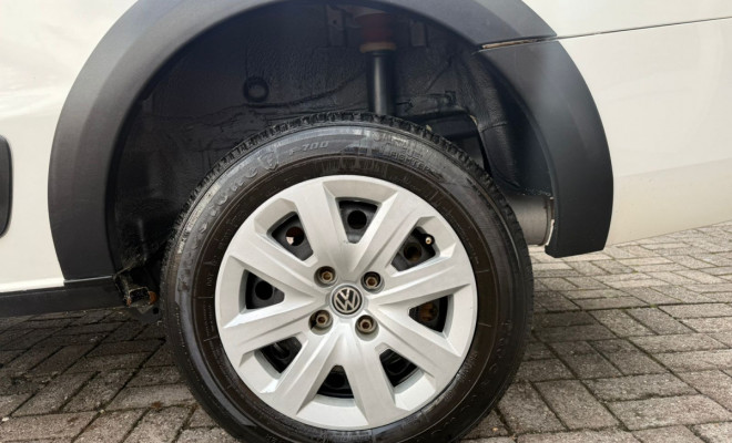 VW - VolksWagen Saveiro Trendline 1.6 T.Flex 8V 2016 Flex-7