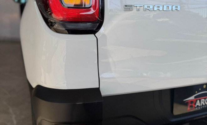 VW - VolksWagen Saveiro Robust 1.6 Total Flex 16V  2024 Flex-10