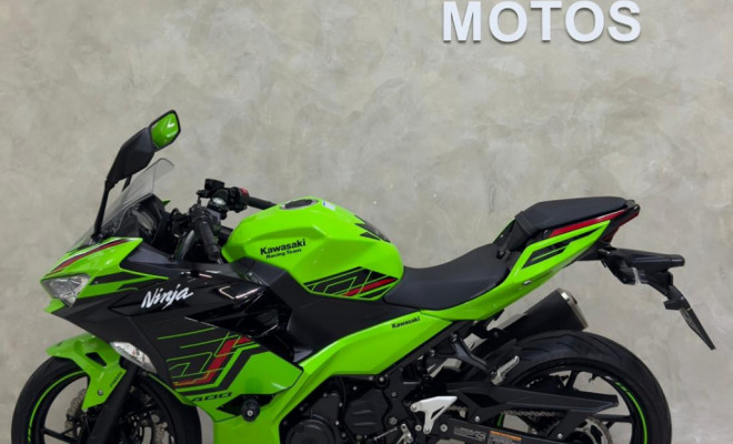 KAWASAKI NINJA 400 2024 Gasolina-4