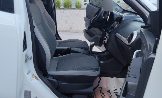 GM - Chevrolet MONTANA LS 1.4 ECONOFLEX 8V 2p 2018 Flex-6