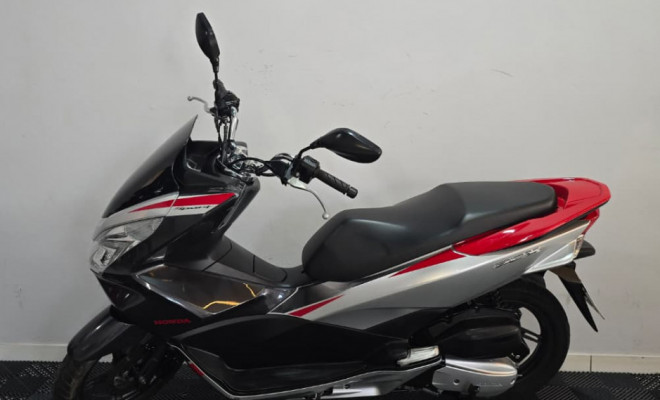 HONDA PCX 150 SPORT 2018 Gasolina-4